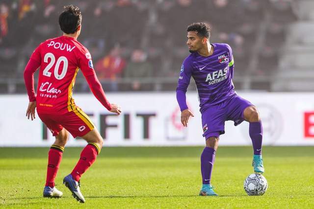 塔图姆38分绿军大胜爵士 火箭险胜马刺3连胜